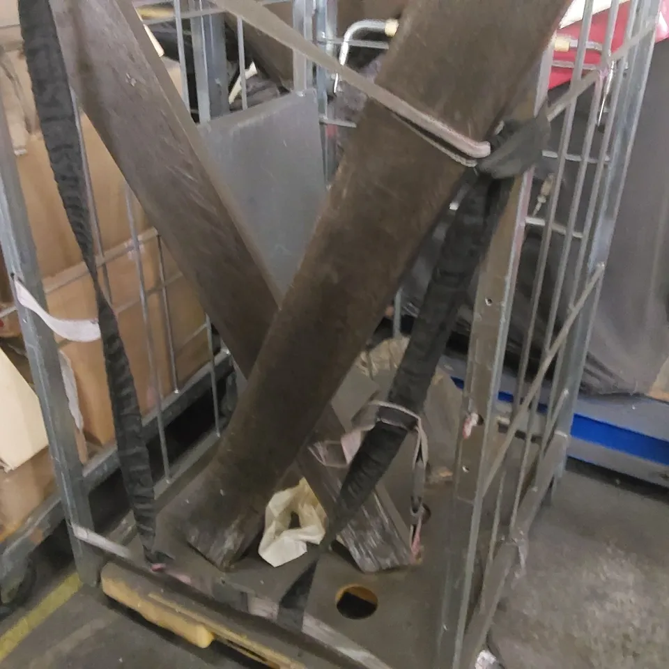 FORKLIFT FORKS (CAGE NOT INCLUDED)