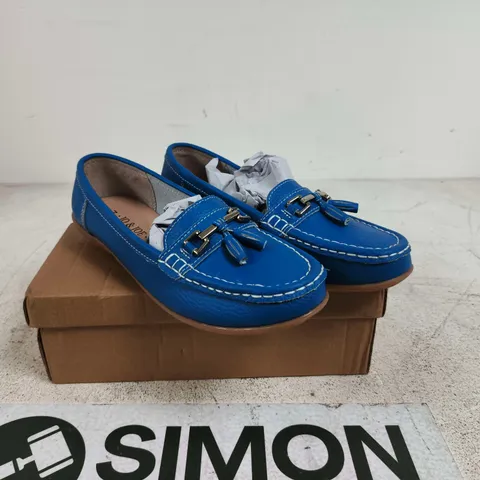 JO AND JOE NAUTICAL FRENCH BLUE SHOES UK 7 BOXED