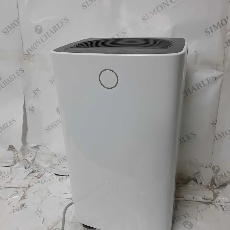 BOXED 12L DEHUMIDIFIER WITH 2L WATER TANK AND TIMER