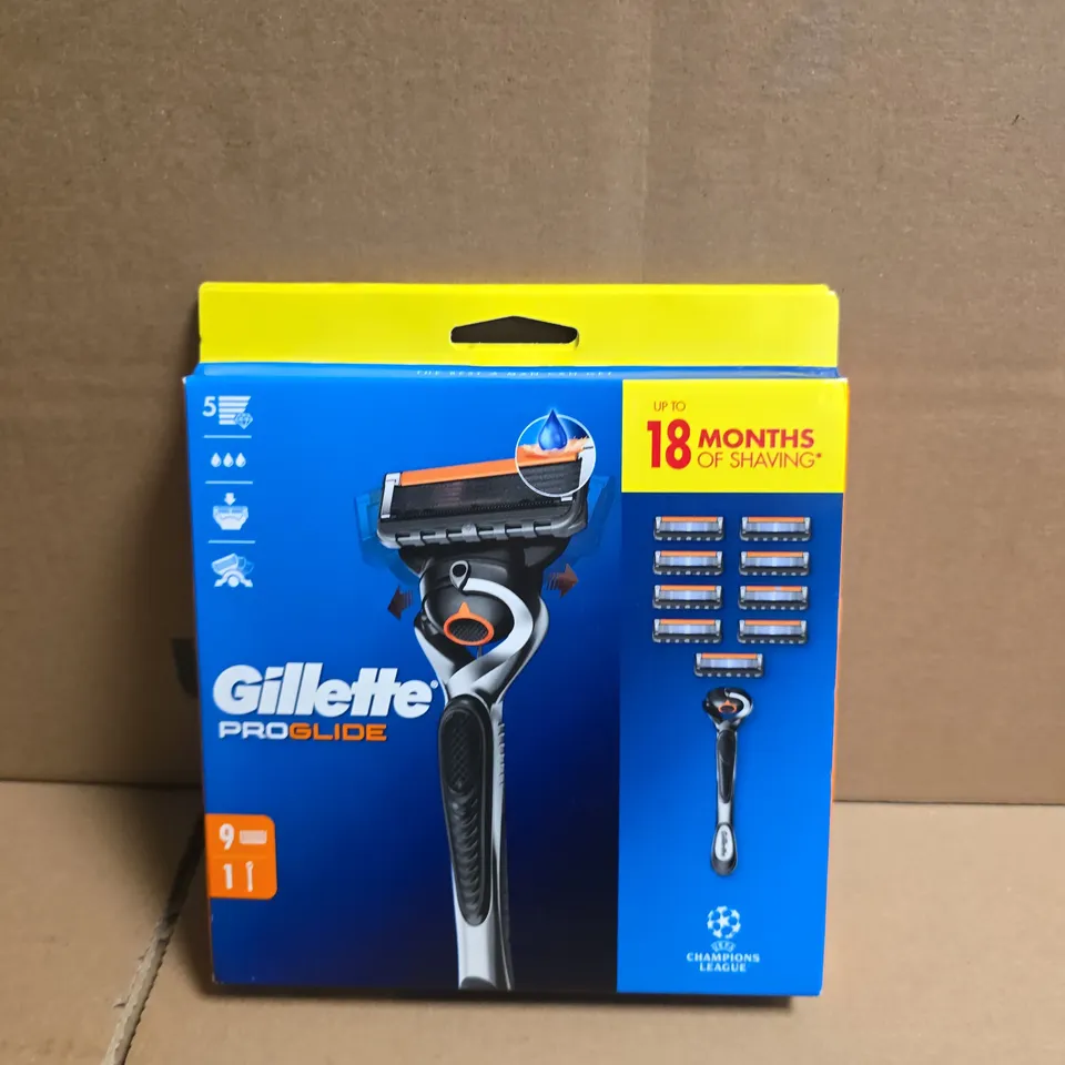 GILLETTE PROGLIDE RAZOR – BOXED