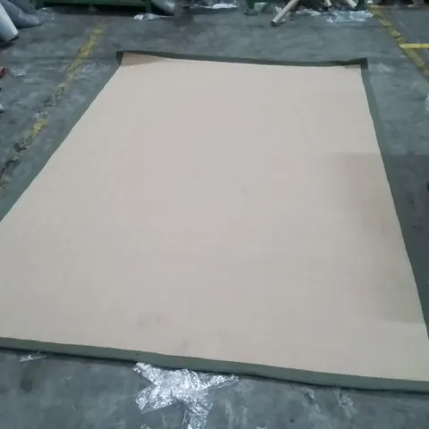 QUALITY DESIGNER AREA RUG - APPROXIMATELY 279X196