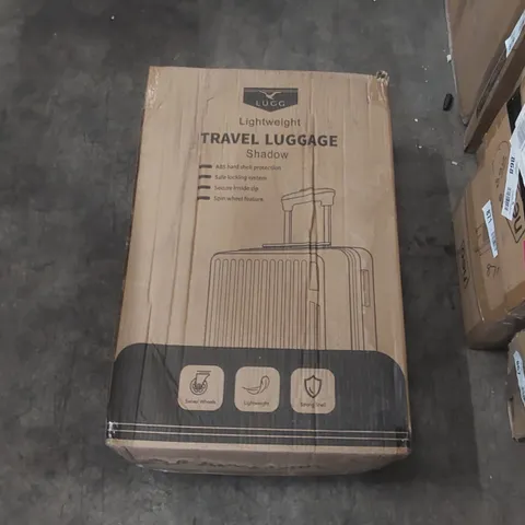 BOXED LUGG LIGHTWEIGHT TRAVEL SUITCASE 