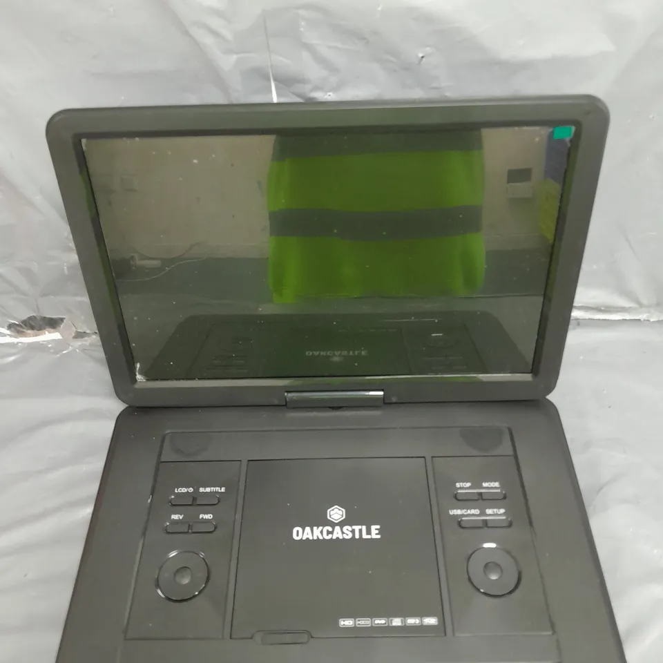 OAKCASTLE PORTABLE DVD PLAYER 17.5" BLACK