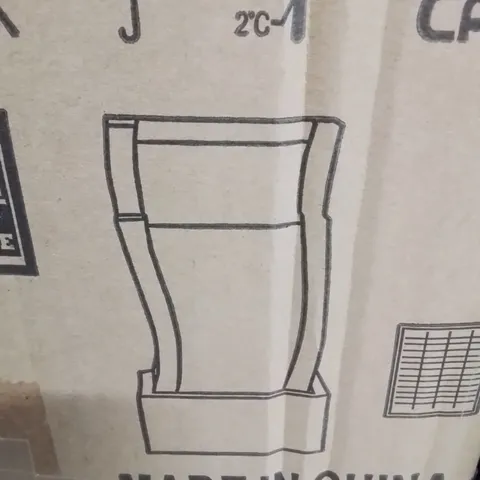 BOXED GARDEN WATER FOUNTAIN 