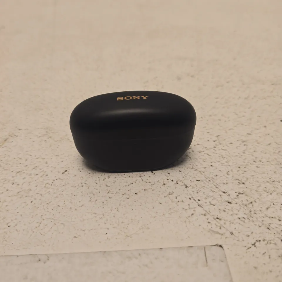 SONY WIRELESS EARBUDS IN CHARGING CASE