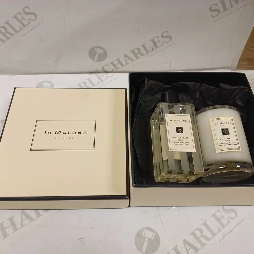 JO MALONE POMEGRANATE HAND WASH AND CANDLE SET 