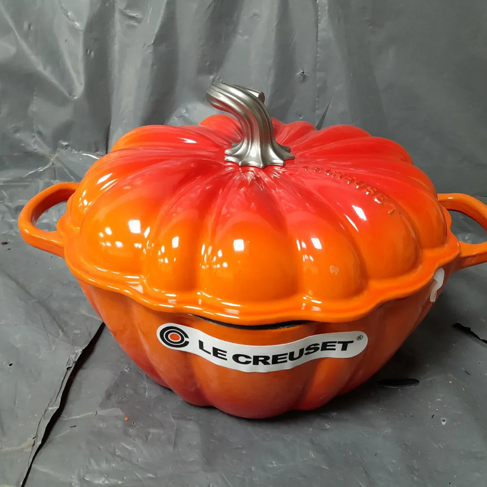 LE CREUSET CAST IRON PUMPKIN CASSEROLE - COLLECTION ONLY