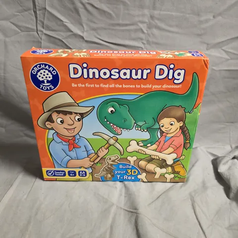 ORCHARD TOYS DINOSAUR DIG – BOXED