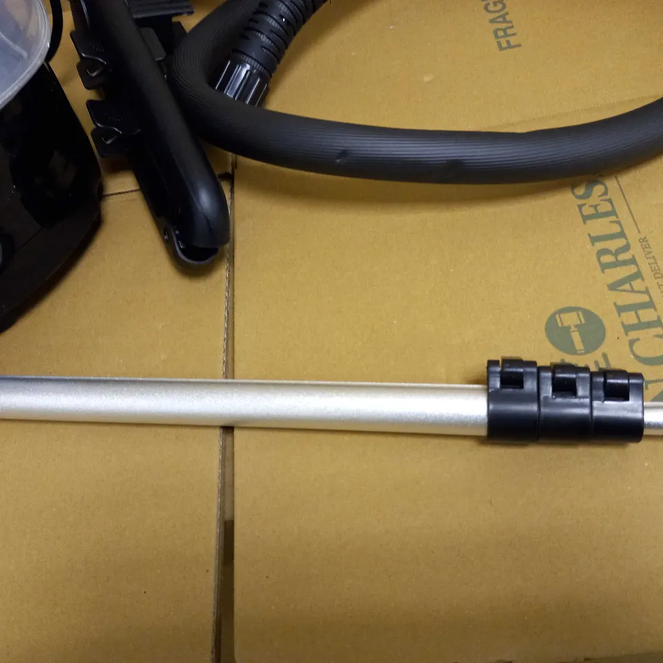 FRIDJA PROFESSIONAL VERTICAL GARMENT STEAMER