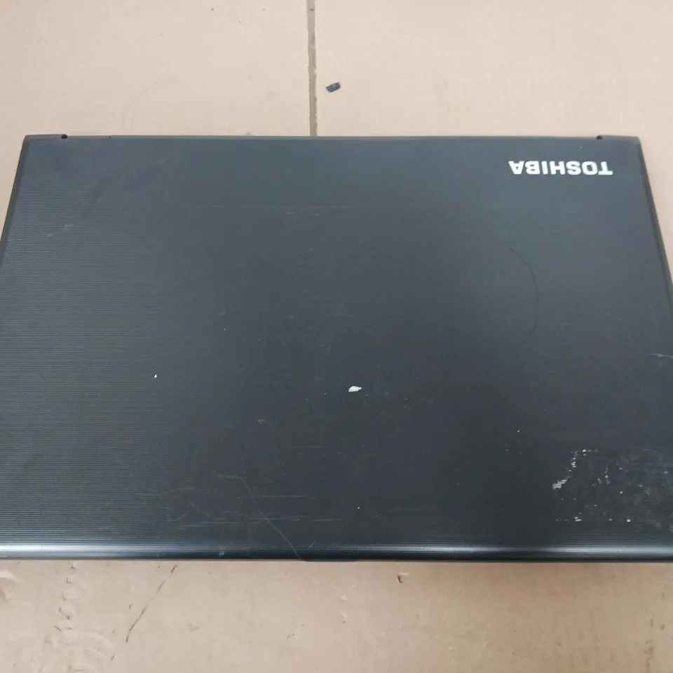 TOSHIBA SATELLITE PRO R50-B 15 INCH	I3-4005U 1.70GHZ
