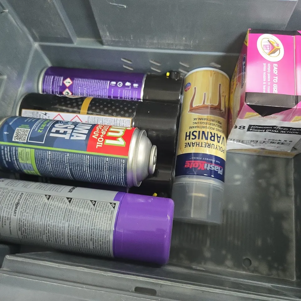 APPROXIMATELY 10 ASSORTED AEROSOLS TO INCLUDE BODY SPRAY, SHOE SPRAY REPELENT, AND LINE PAINT ETC. 