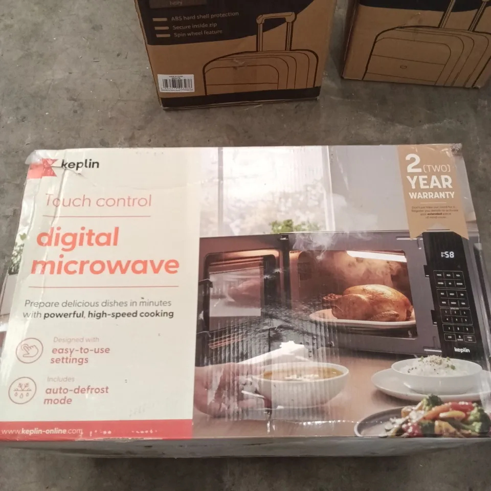BOXED KEPLIN MICROWAVE BLACK