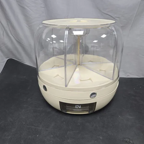 DRY FOOD DISPENSER, PLASTIC CREAM EASY ACCESS 