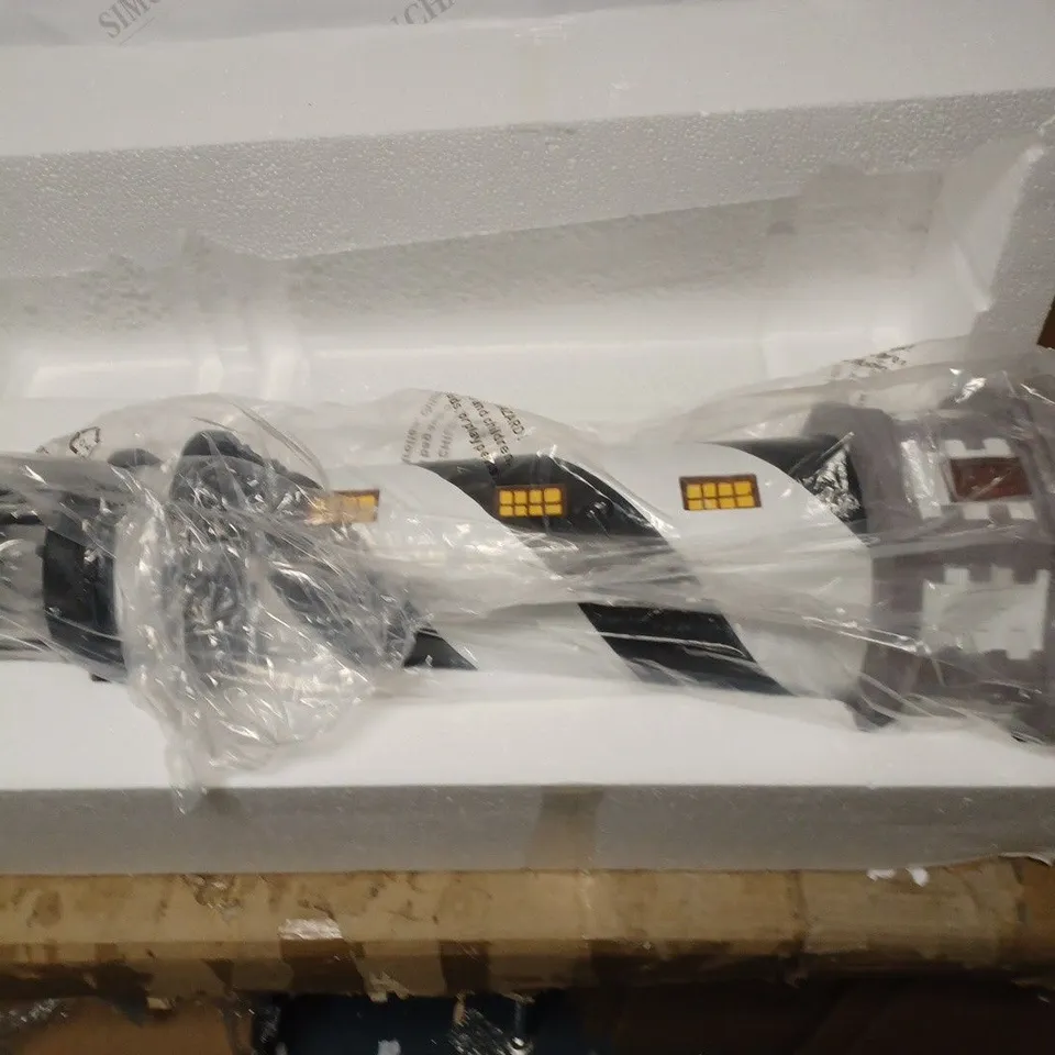 GARDEN REFLECTIONS XL SOLAR ROTATING 80CM LIGHTHOUSE