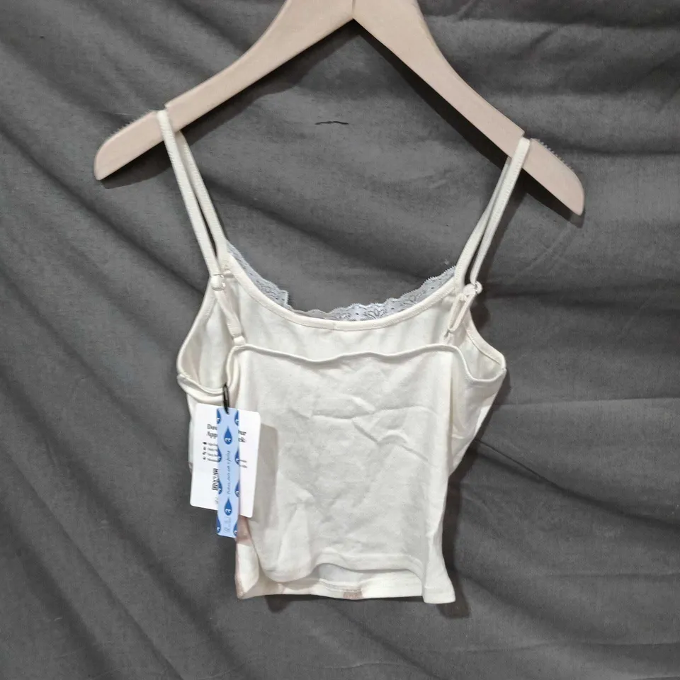 CIDER WOMEN'S WHITE CAMISOLE TOP WITH LACE TRIM AND DEER PRINT XS SIZE