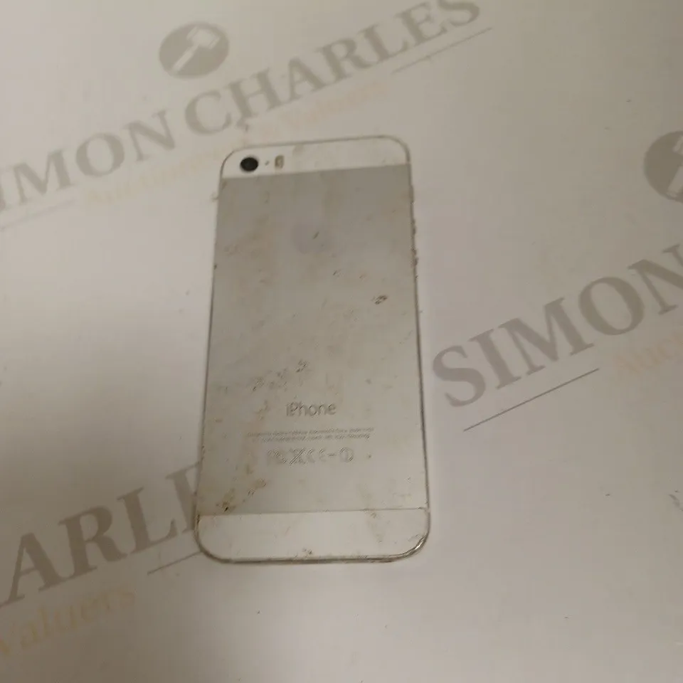 IPHONE 5S SILVER A1457