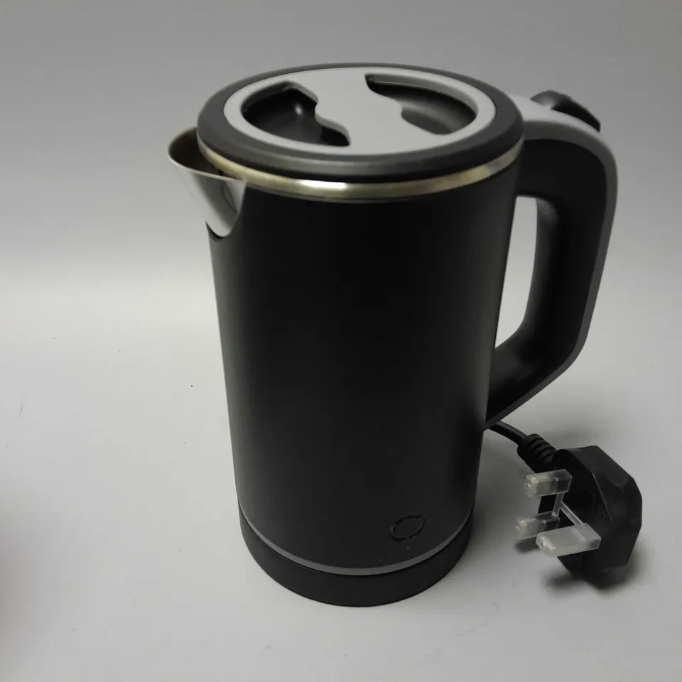BOXED 304 STAINLESS STEEL ELECTRIC KETTLE