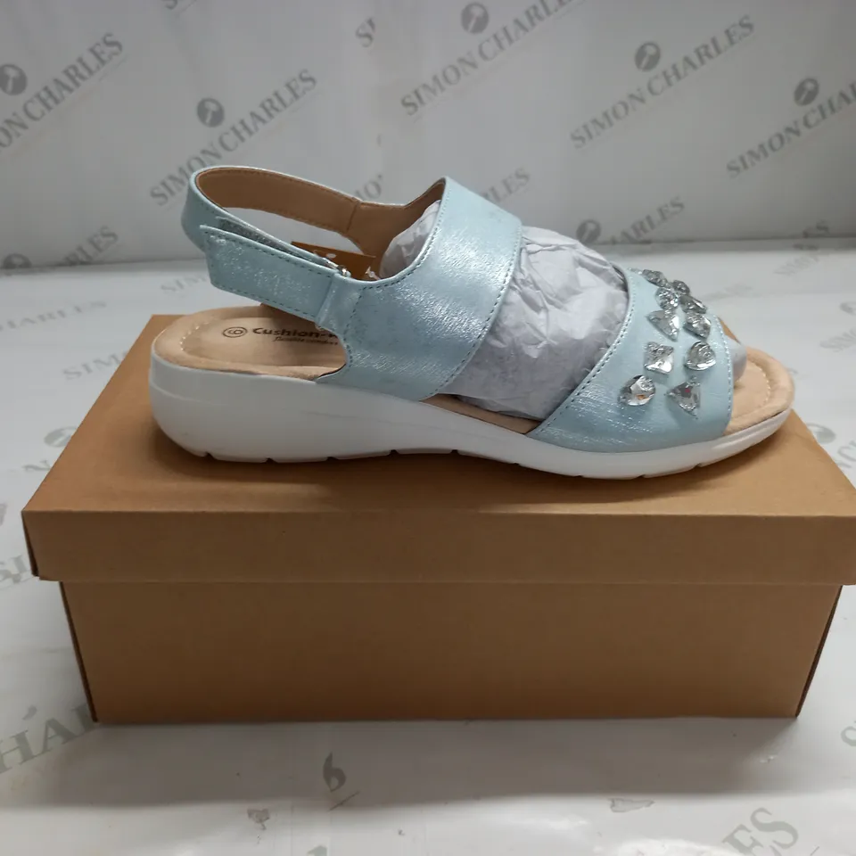 BOXED PAIR OF CUSHION WALK JEWELLED SANDALS IN SILVER - SIZE 6