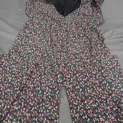 AX PARIS RUFFLE SHORT SLEEVE V NECK JUMPSUIT, MULTICOLOUR - UK SIZE 12