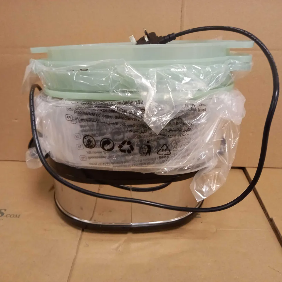 MORPHY RICHARDS STAINLESS STEEL FOOD STEAMER