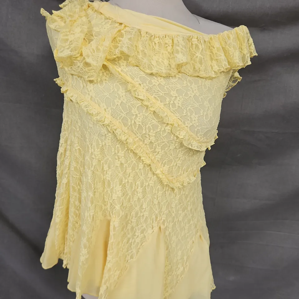 POLLY PASTEL YELLOW DRESS SIZE M