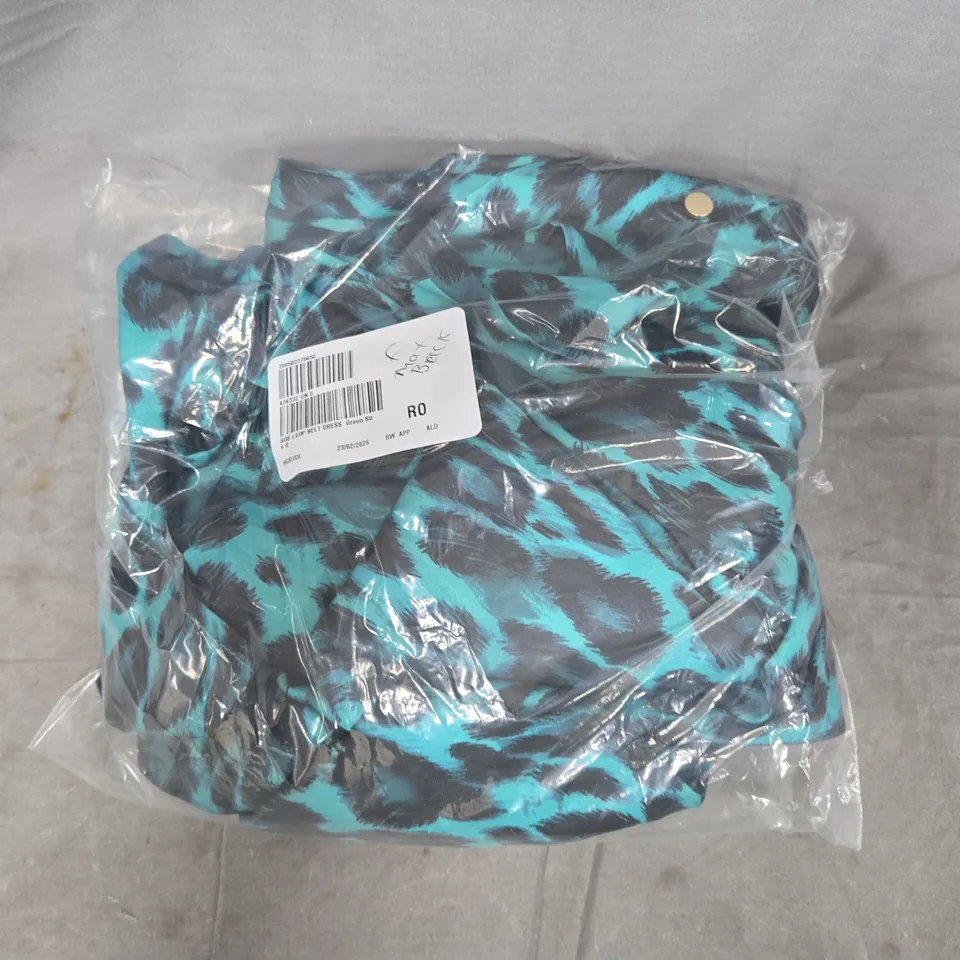 BAGGED SOSANDAR LEOPARD BELTED DRESS IN GREEN SIZE 8