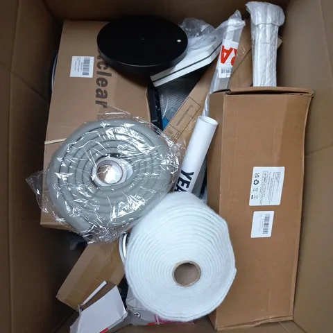 APPROXIMATELY 10 ASSORTED HOUSEHOLD PRODUCTS TO INCLUDE HOME DECOR, WIRE BRUSH, WALLPAPER ETC