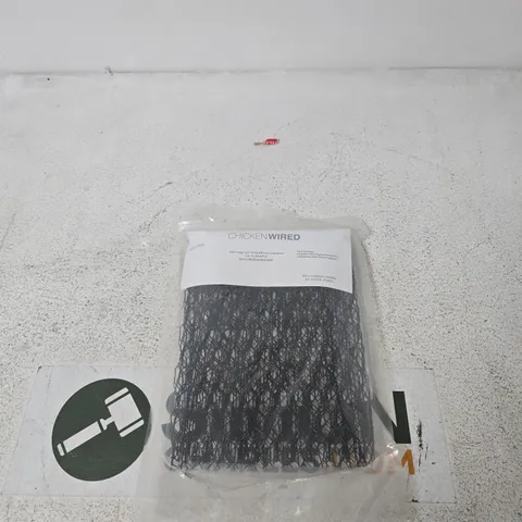 CHICKEN WIRE MESH – GARDEN NETTING, PLASTIC WRAPPED (2 SHEETS)