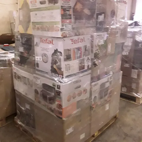 PALLET OF APPROXIMATELY 43 UNPROCESSED RAW RETURN HOUSEHOLD AND ELECTRICAL GOODS TO INCLUDE;