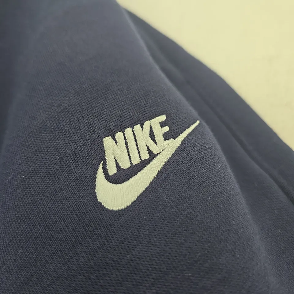 NIKE CLUB FLEECE PANT NAVY – MENS, UK MEDIUM (US MEDIUM) – WITH TAG
