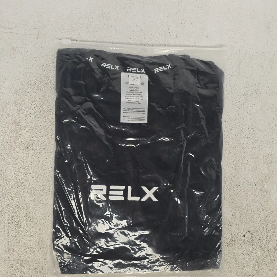 BAGGED RELX T-SHIRT IN BLACK SIZE 2XL