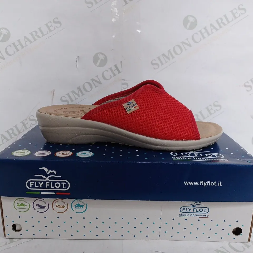 FLY FLOT RED PLATFORM SANDALS - EU 36