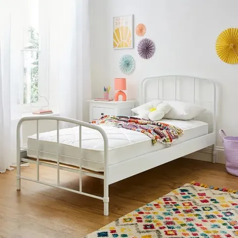 BOXED KIDS LUCA METAL BED - 3FT SINGLE, WHITE (2 BOXES)