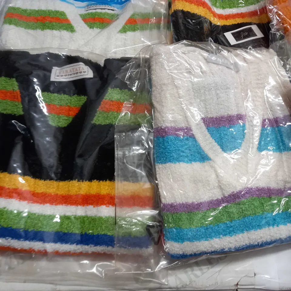 LOT OF 12 ASSORTED BAGGED CLOTHING ITEMS - VARIOUS SIZES