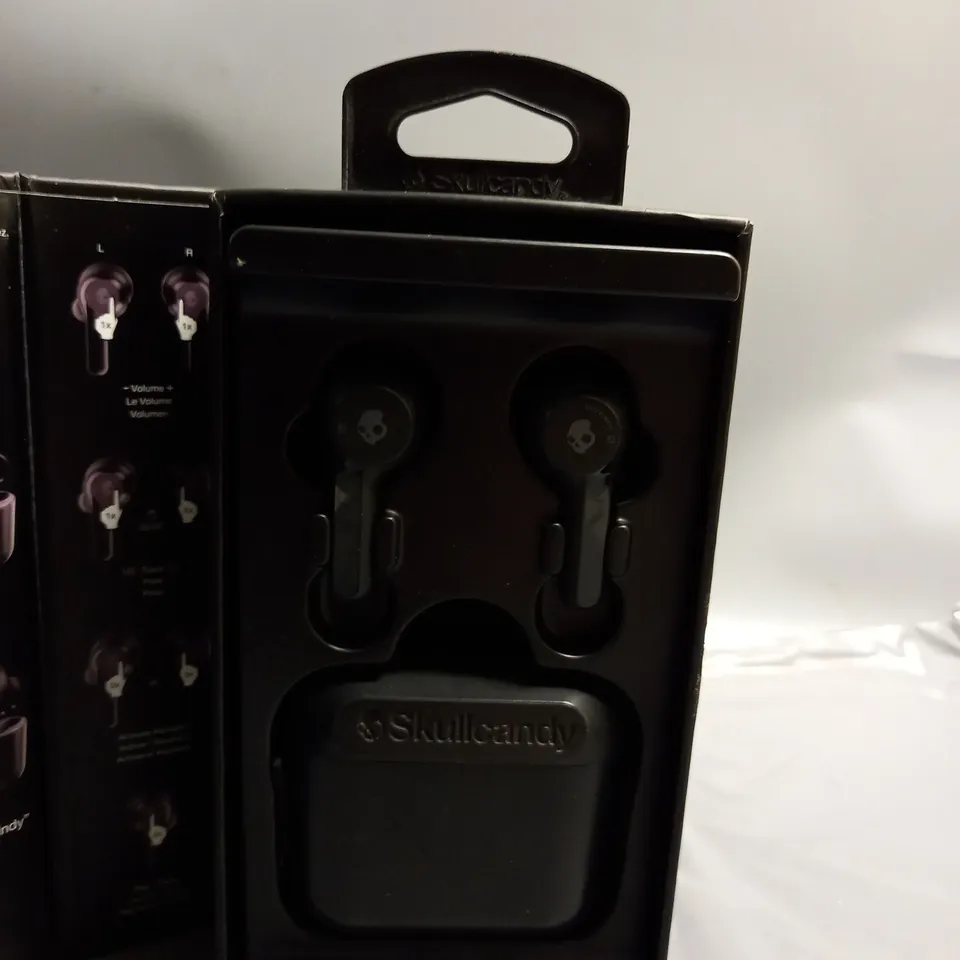 BOXED SKULLCANDY INDY TRULY WIRELESS EARBUDS BLACK