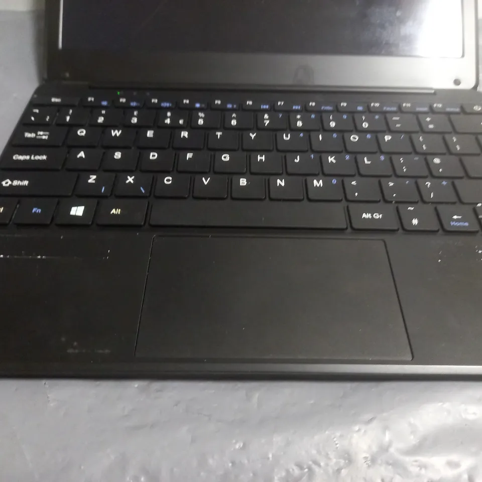 GEO BOOK 1E LAPTOP