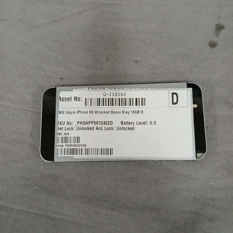 APPLE IPHONE 5S 16GB SPACE GREY – UNLOCKED. PHONE DOES NOT POWER ON
