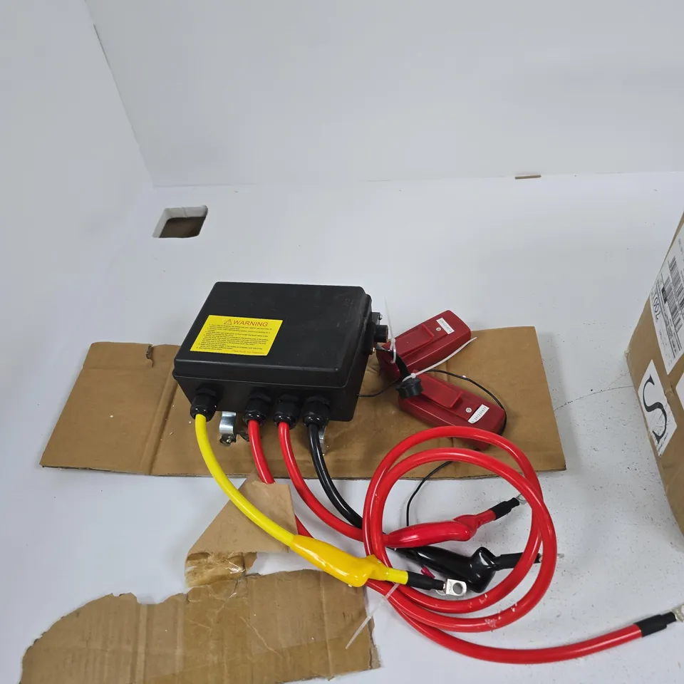 12V ELECTRIC WINCH KIT WITH REMOTE AND CABLES