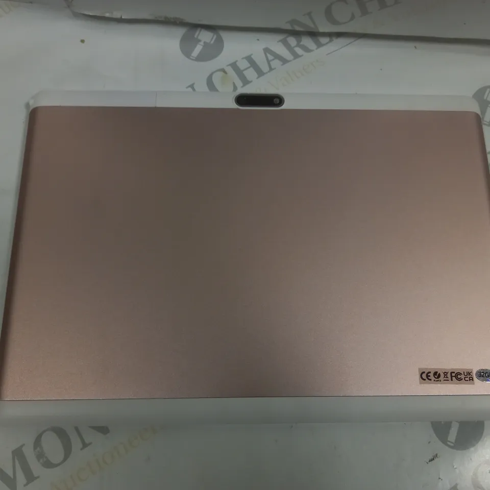 BOXED UNBRANDED TABLET IN WHITE