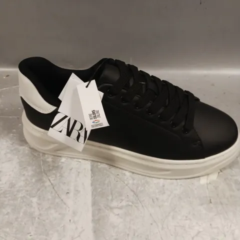 PAIR OF ZARA LACE UP TRAINERS IN BLACK - 10