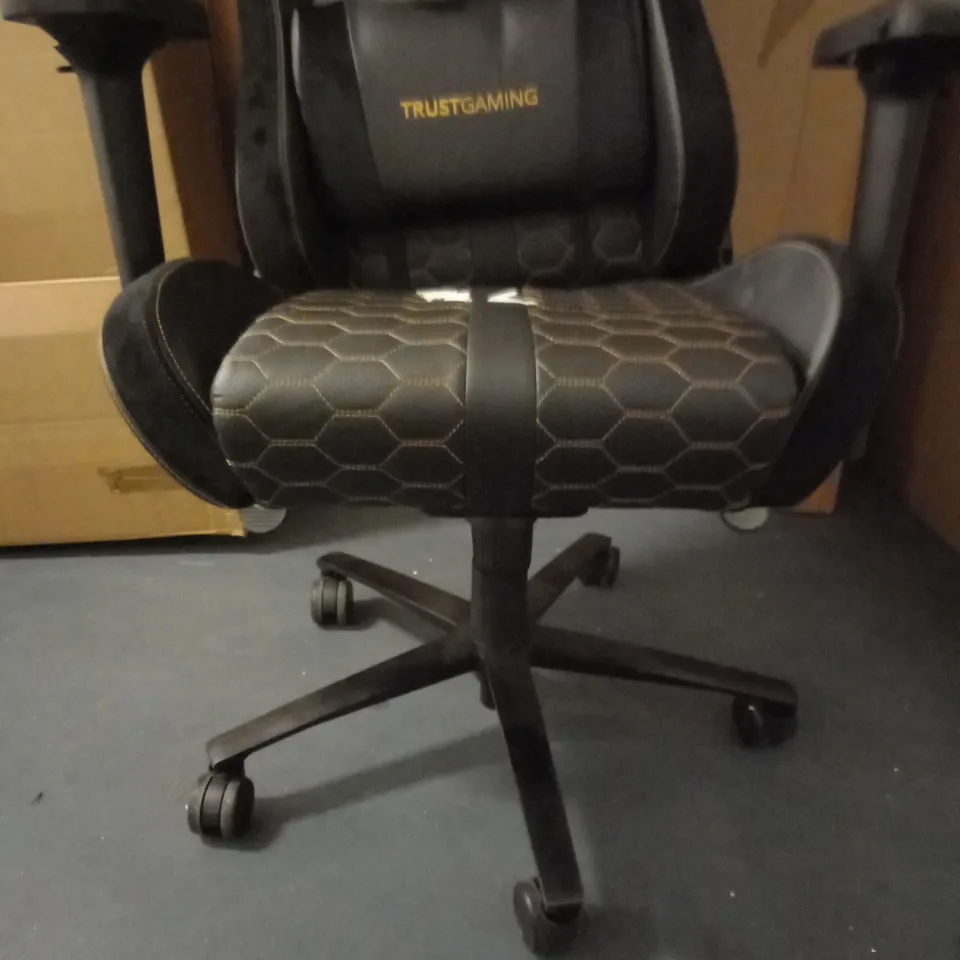 TRUSTGAMING GAMING CHAIR IN BLACK & GOLD - COLLECTION ONLY