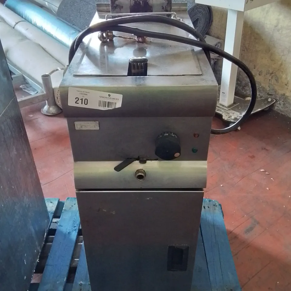 UNICAT STAINLESS STEEL COMMERCIAL ELECTRIC SINGLE FRYER