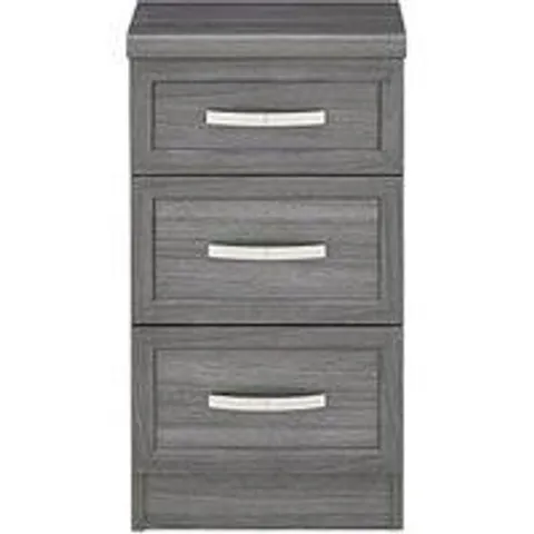CAMBERLEY 3 DRAWER CHEST - LIGHT OAK