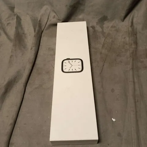 APPLE WATCH SERIES 7 BOXED. MISSING STRAP
