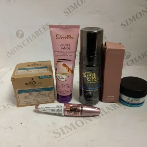 LOT OF APPROXIMATELY 20 ASSORTED HEALTH & BEAUTY ITEMS, TO INCLUDE SCALP TREATMENT, MASCARA, ETC