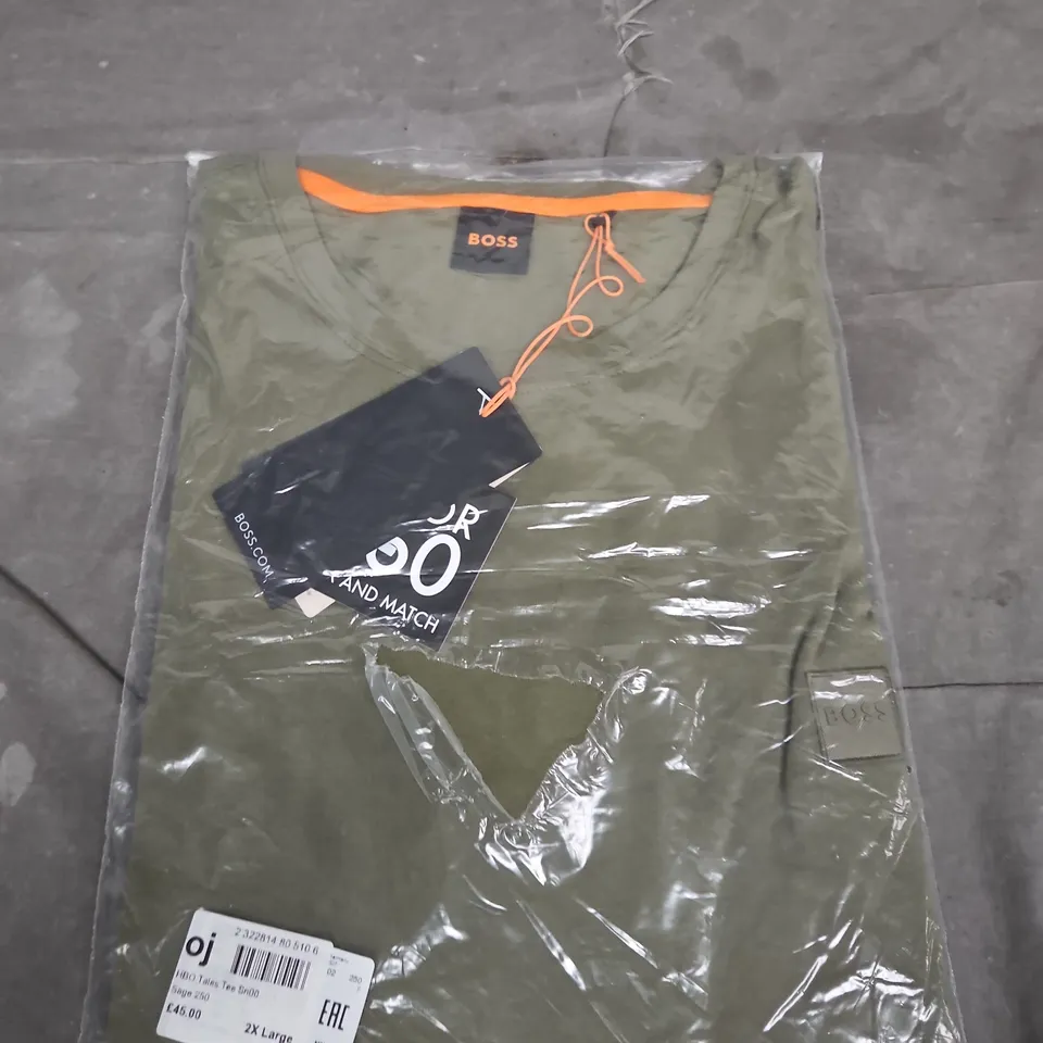BOSS Olive Green T-shirt – 2XL (2X Large)