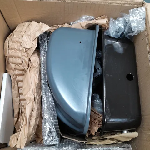 BOXED GRADE 1 6 BURNER GAS BBQ WITH SIDE BURNER - COLLECTION ONLY