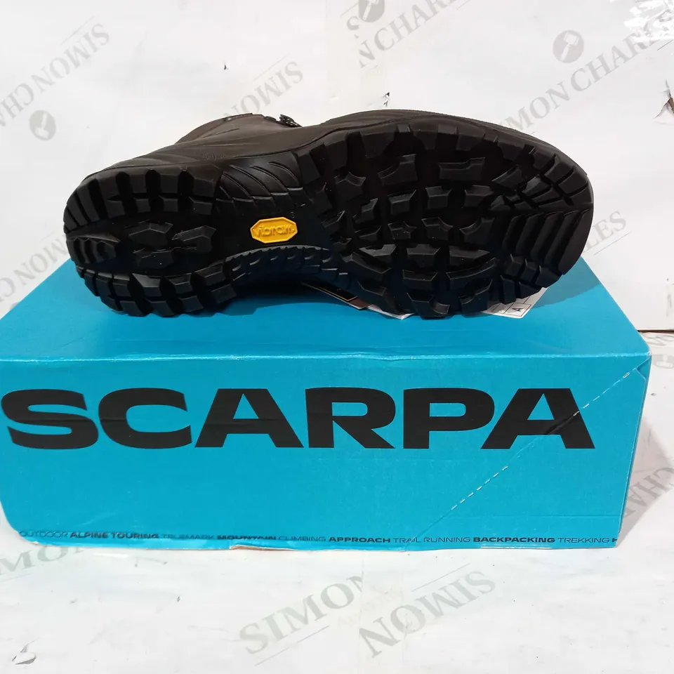 BOXED PAIR OF SCARPA TERRA GTX BOOTS IN BROWN UK SIZE 7