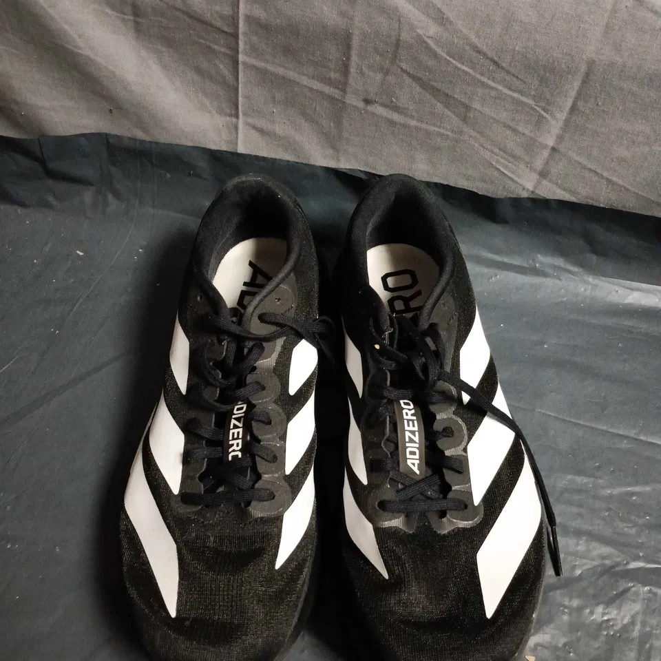 UNBOXED PAIR OF ADIDAS ADIZERO RUNNING SHOES –UK SIZE 8