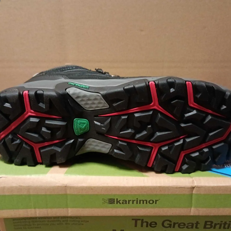 BOXED PAIR OF KARRIMOR MOUNT MID 10 WEATHERTITE BOOTS IN BLACK - UK 8.5